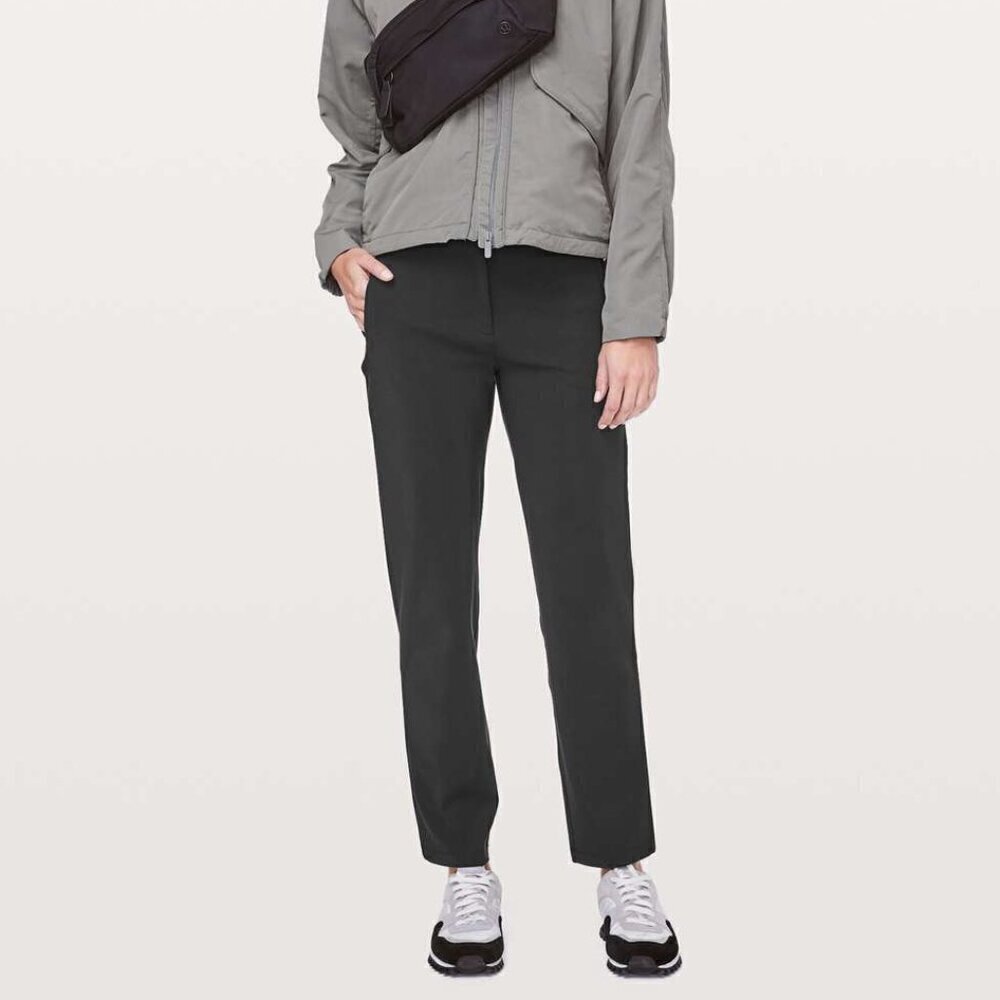 Lululemon On The Move Pant *Lightweight- Black- Size 2